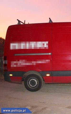 Skradziony w Niemczech mercedes odzyskany w Polsce, Ukraiński złodziej zatrzymany