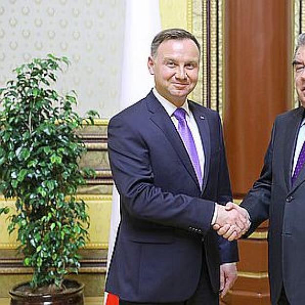 Prezydent Andrzej Duda o bezpieczeństwie w Duszanbe z prezydentem Tadżykistanu. W kontekście sąsiedztwa z Iranem, Pakistanem, Afganistanem i Rosją